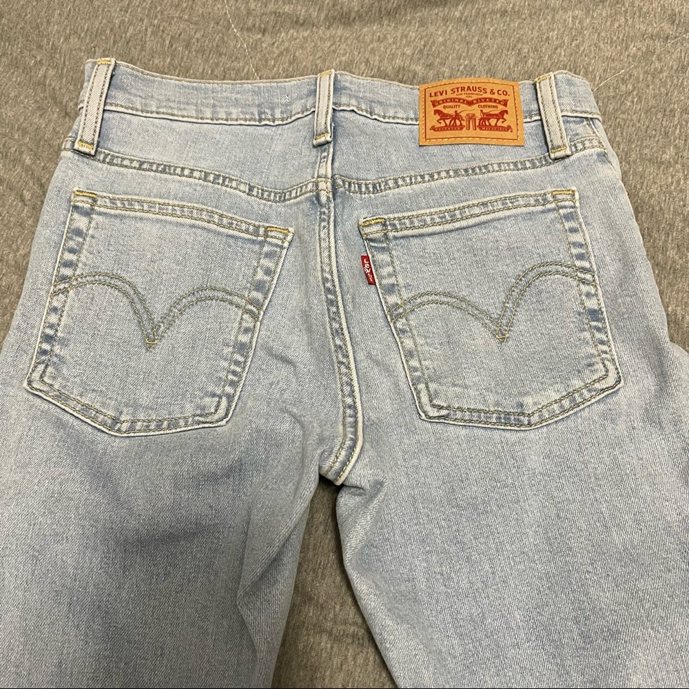 LEVI’S WEDGIE FIT STRAIGHT WOMEN'S JEANS